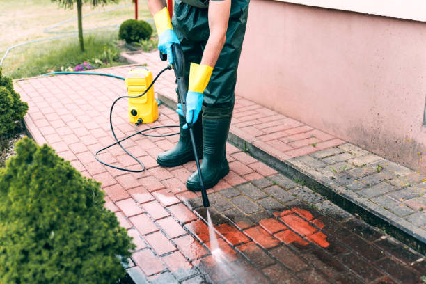 Why Choose Our Certified Pressure Washing Experts for Your Project Needs in Cherokee, IA?