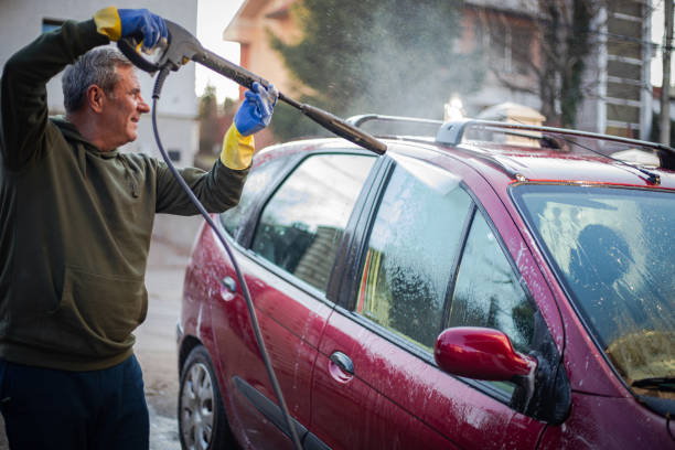 Best Pressure Washing Contractors  in Cherokee, IA